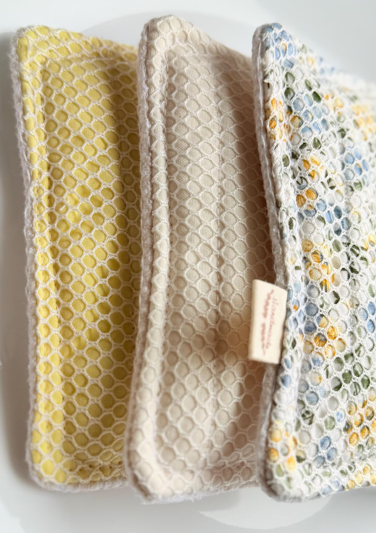 Reusable Cotton Sponges – Golden Bloom 3-Pack